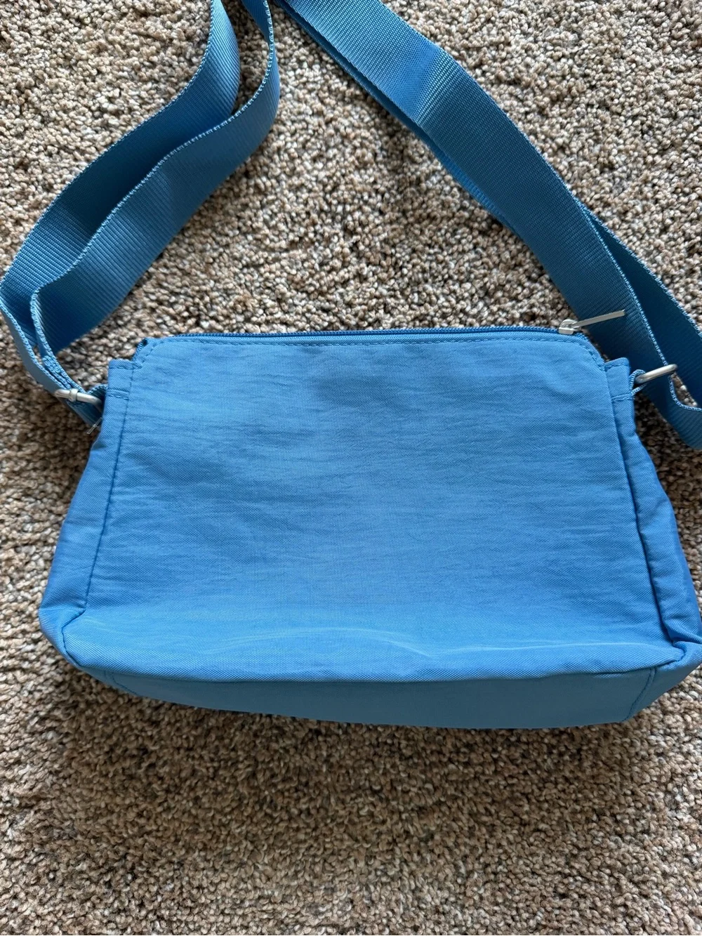 BAGGALLINI Dusty Blue Nylon Zippered Crossbody Shoulder Bag